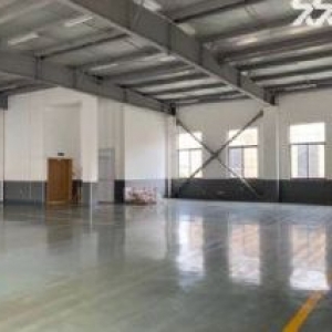 形象好厂区3楼2300平方价格0.35