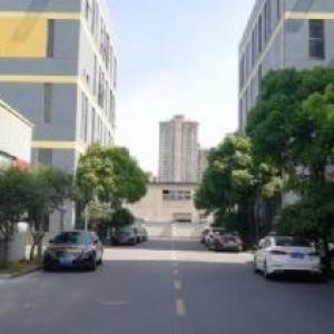 嘉定核心区稀缺厂房办公楼直租，200−3000平