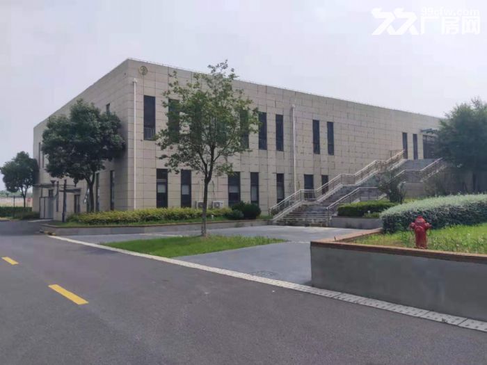 奉浦一房东丙二类消防厂房出租a栋单层1600，b栋二楼2000平方