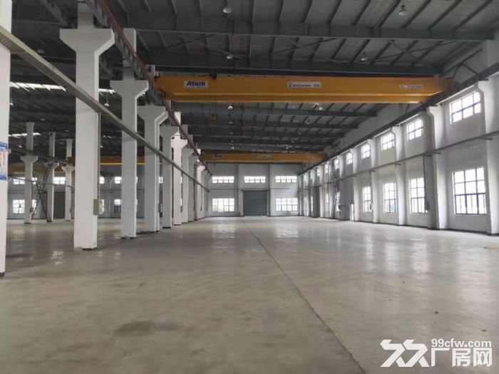 奉浦一房东直租10000平方标准厂房带8部10吨航车