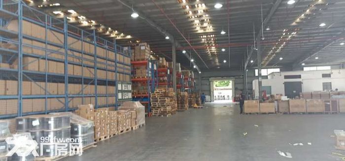 西渡一房东直租丙二类厂房（仓库）7600平方