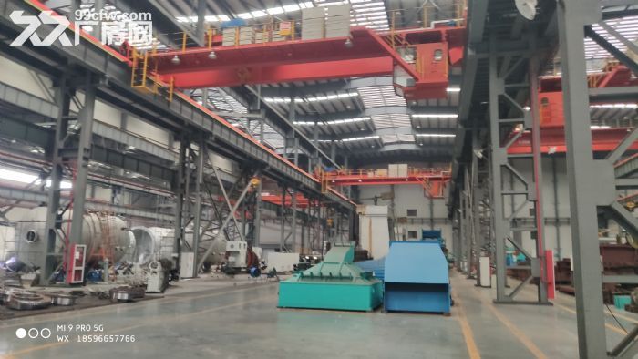 临港新片区3万平方层高21米50−100吨行车厂房出租（可分租）