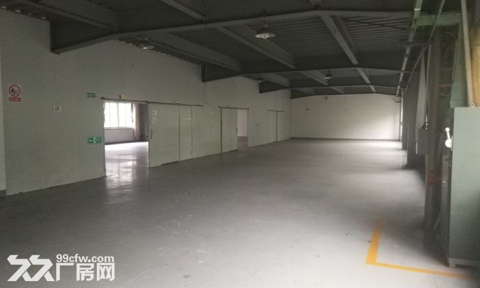 闵行江川路单层厂房出租 带喷淋 层高8米 104地块 适合设备加工仓储、交通方便