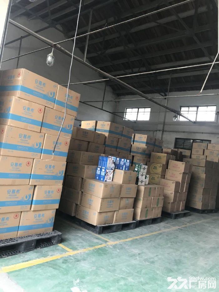 张江孙桥低价出租600平单层厂房另送1100平场地使用