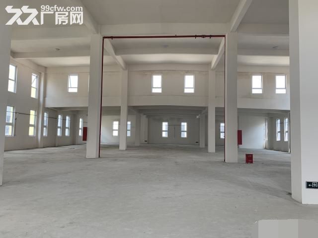 新桥无公摊得房率100%，全新厂房一楼车间950平米出租位置好