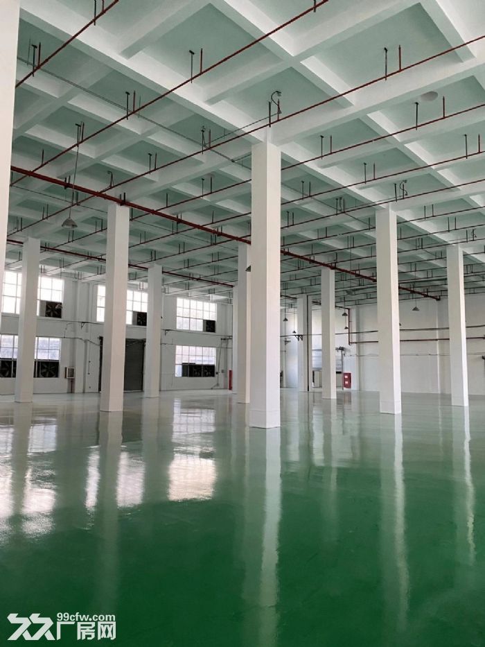 独门独院丙二类8500平方双层厂房出租